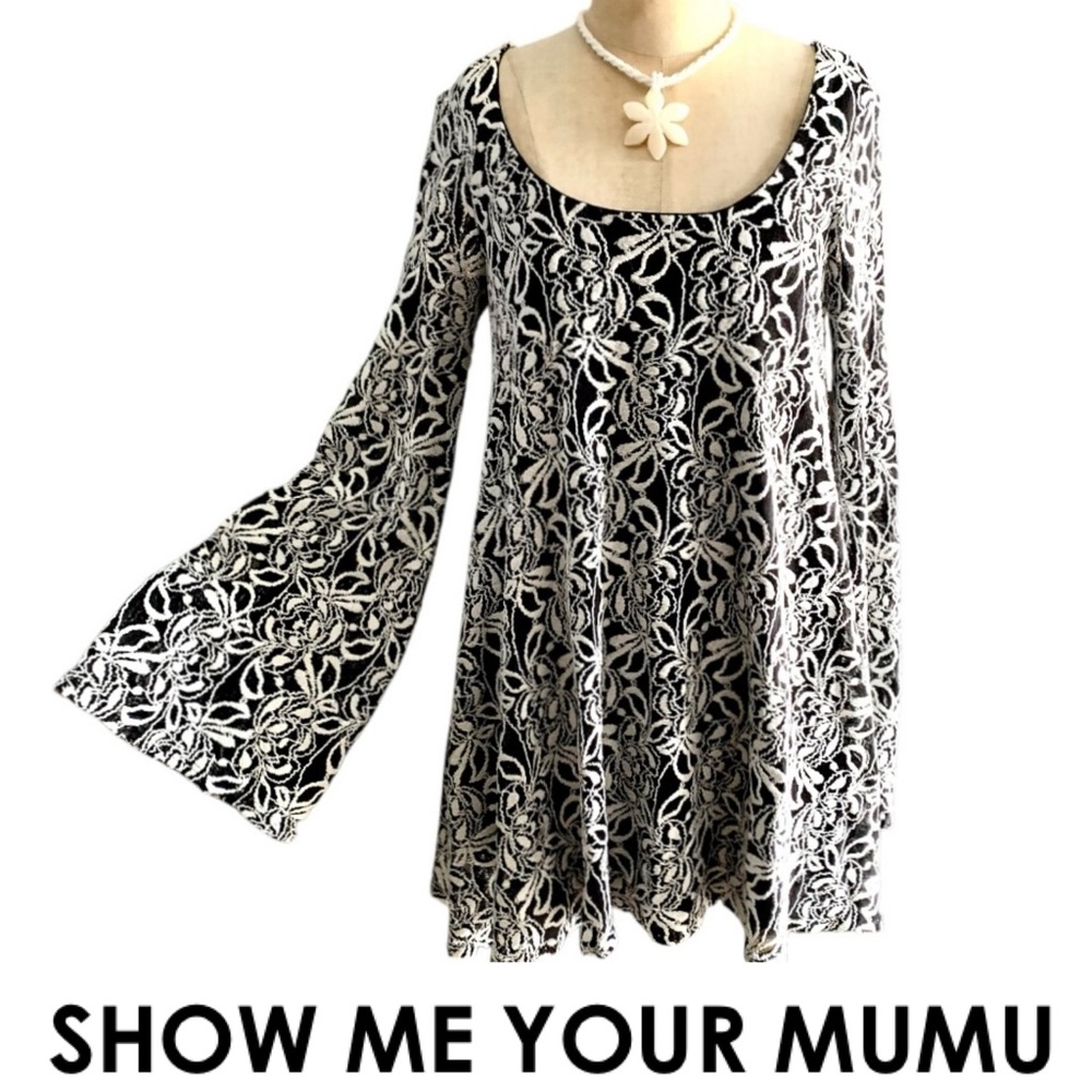 Show Me Your Mumu Bell Sleeve Shift Lace Dress/Tunic  Black/White- S